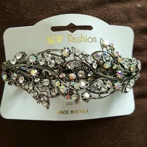 Diamond  barrette